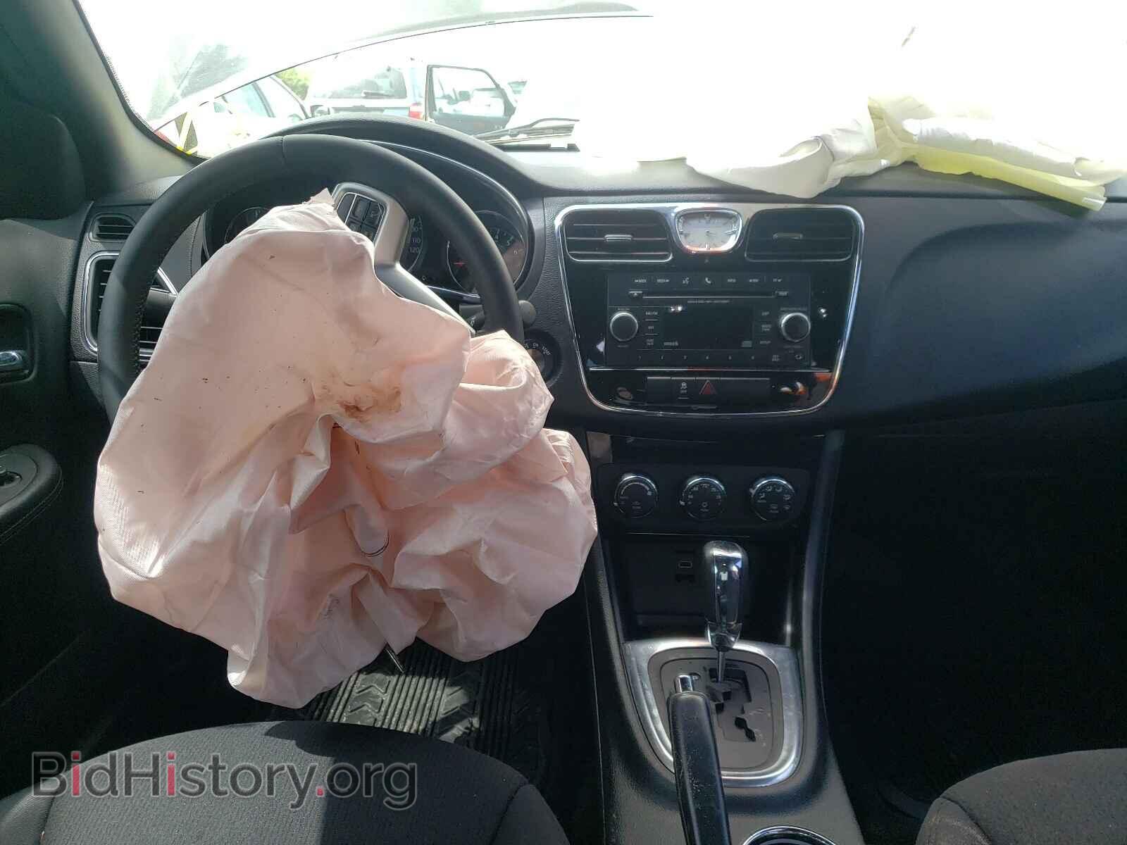 2014 CHRYSLER 200 - VIN: 1C3CCBBG4EN132302 - Фото 9