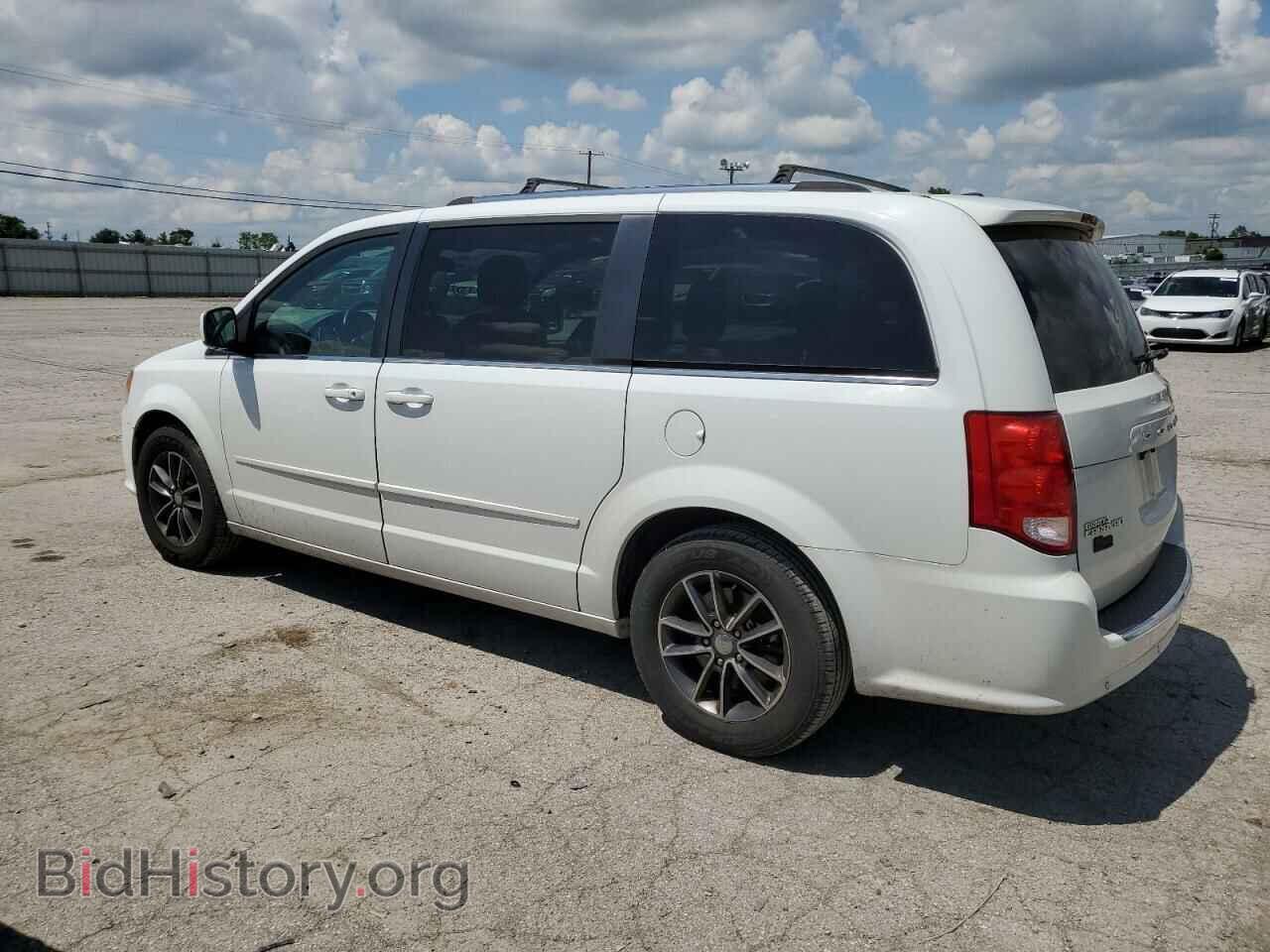 2017 DODGE CARAVAN - VIN: 2C4RDGCG1HR758833 - Photo 2