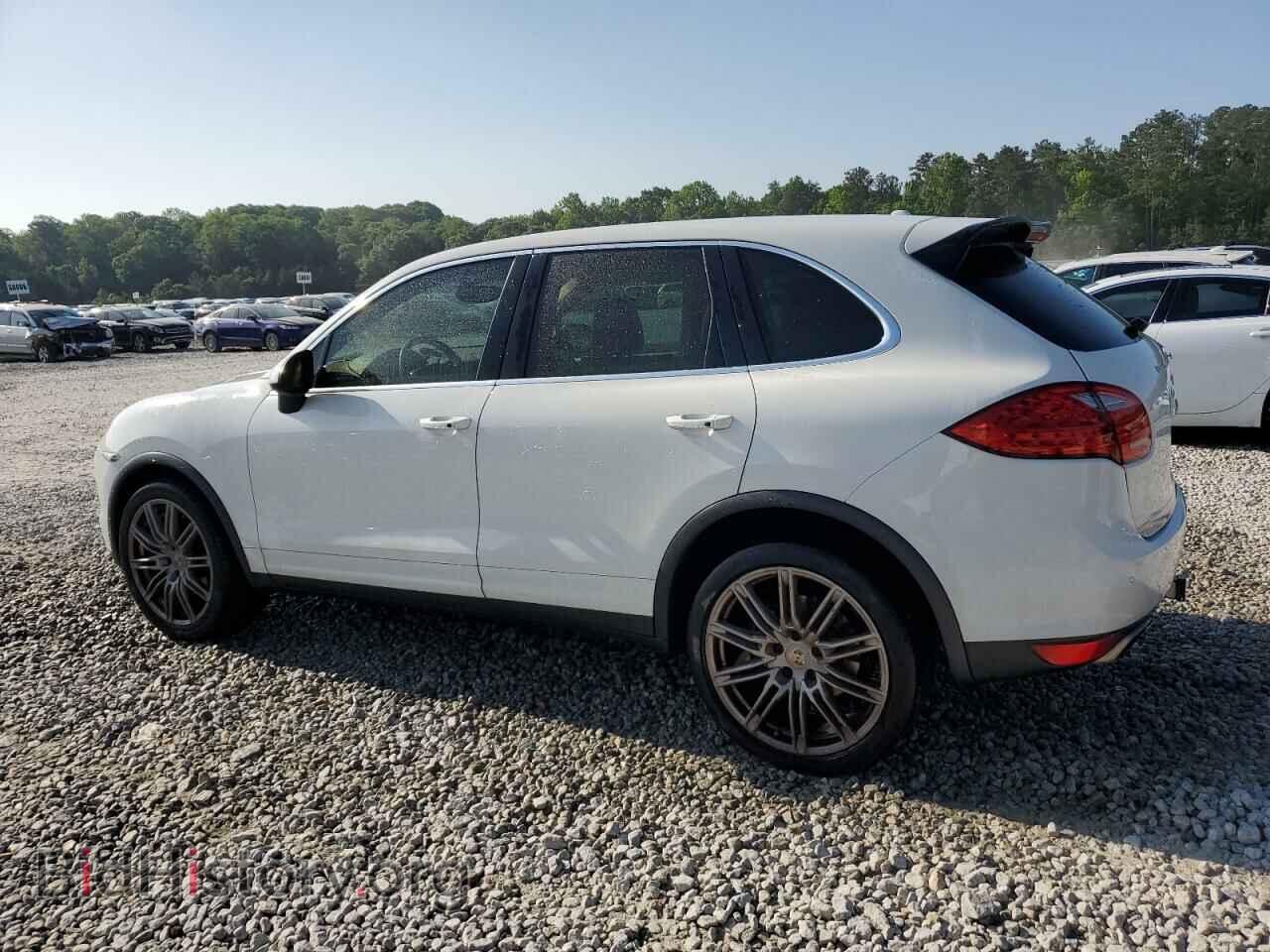 2012 PORSCHE CAYENNE - VIN: WP1AA2A2XCLA10081 - Photo 2