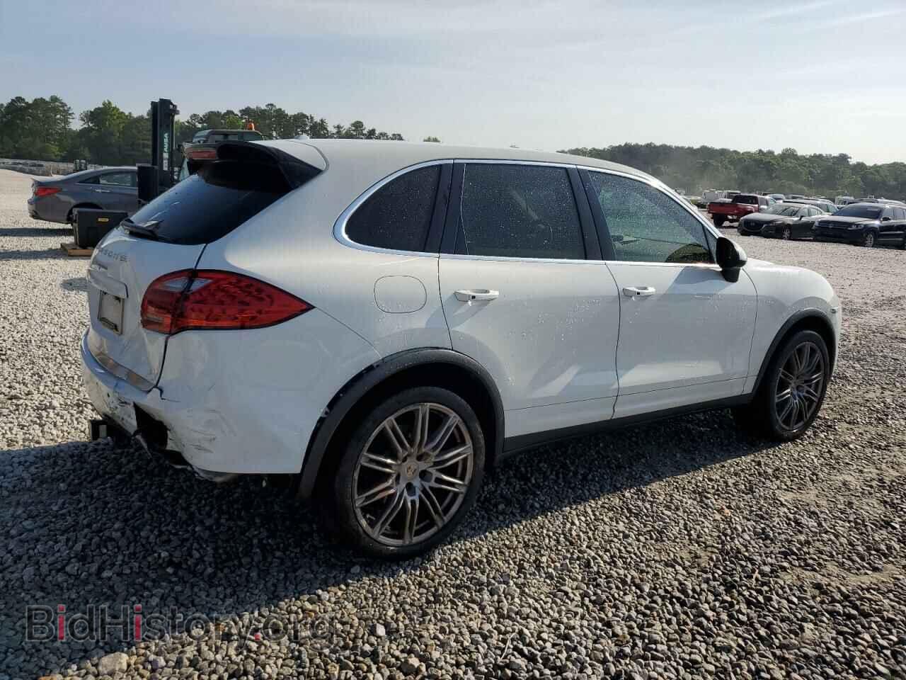 2012 PORSCHE CAYENNE - VIN: WP1AA2A2XCLA10081 - Photo 3