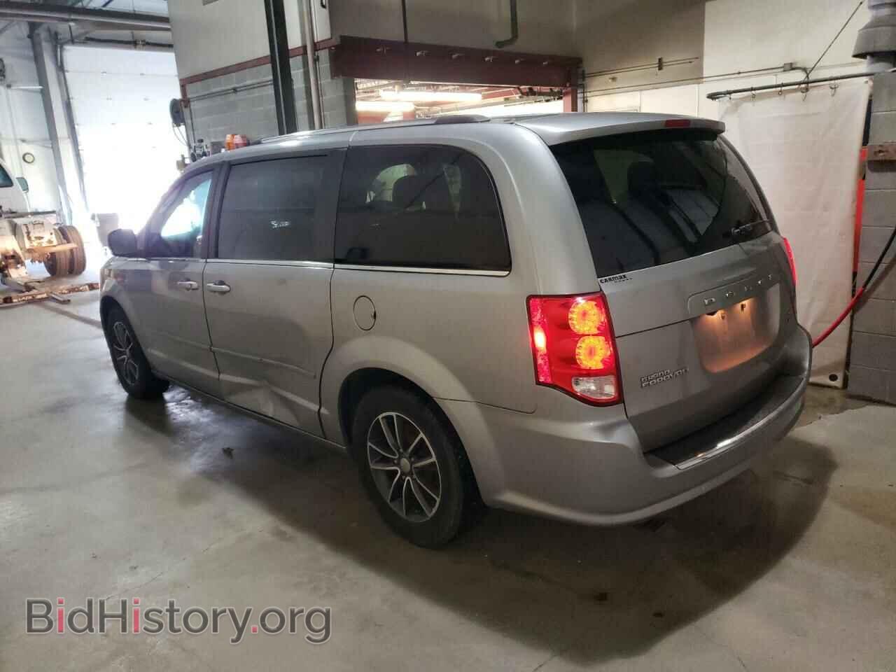 2017 DODGE CARAVAN - VIN: 2C4RDGCG6HR624660 - Фото 2