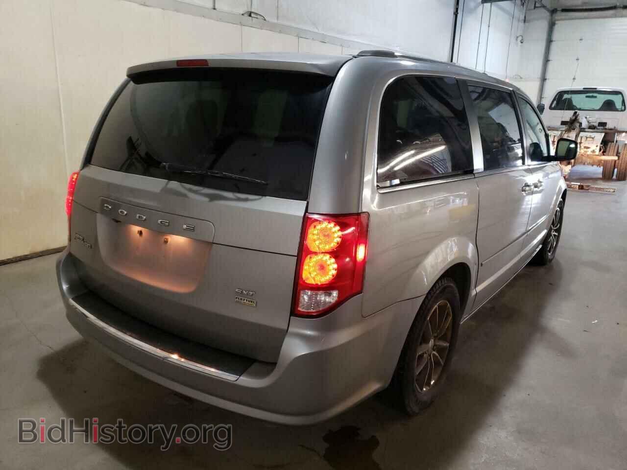 2017 DODGE CARAVAN - VIN: 2C4RDGCG6HR624660 - Фото 3