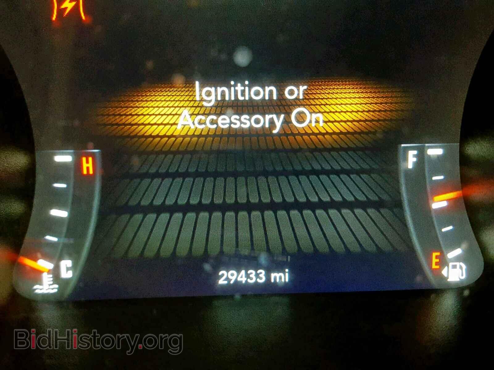2017 DODGE CHALLENGER - VIN: 2C3CDZBT8HH633743 - Photo 8