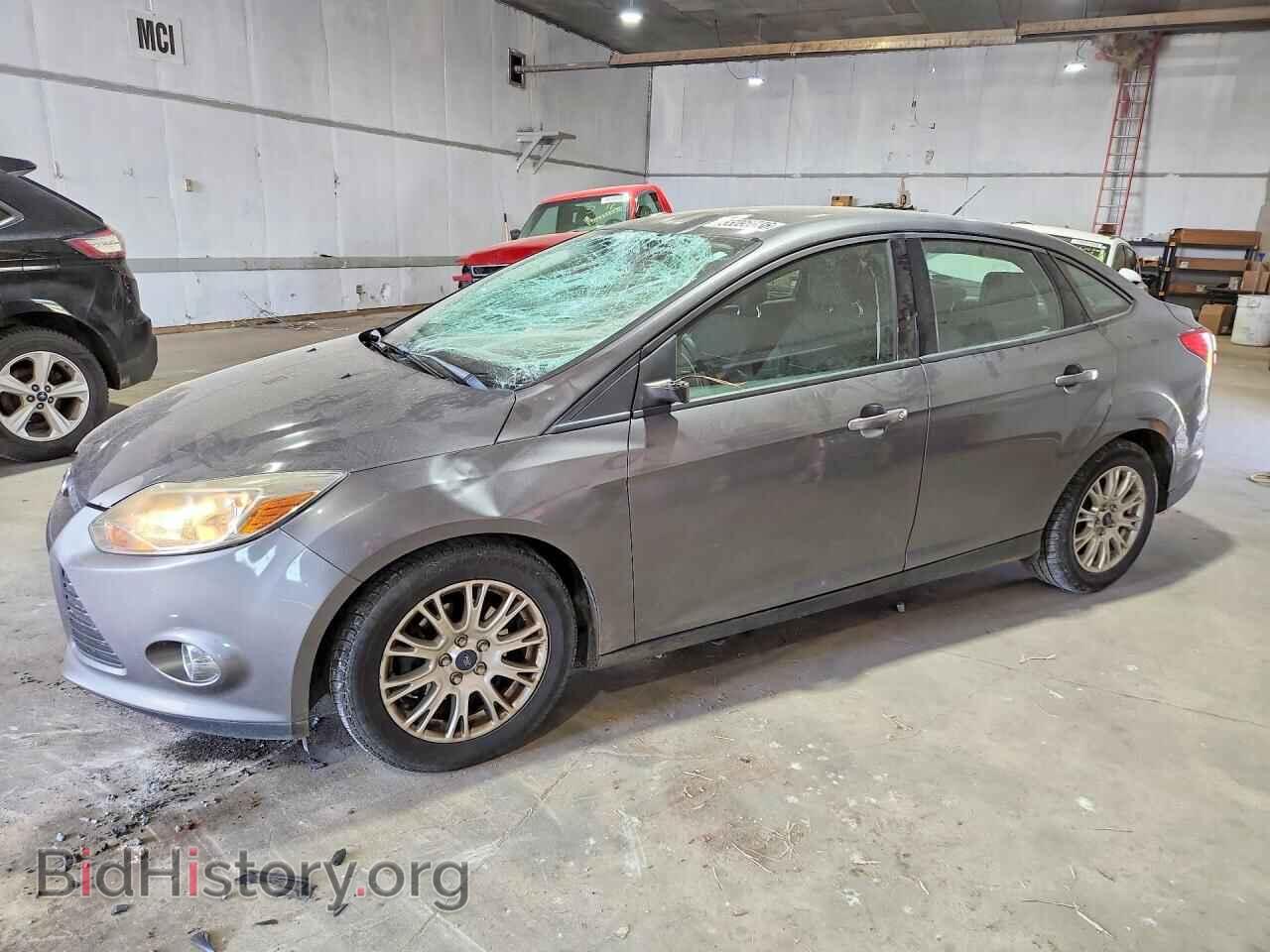 Photo 1FAHP3F23CL108517 - FORD FOCUS 2012