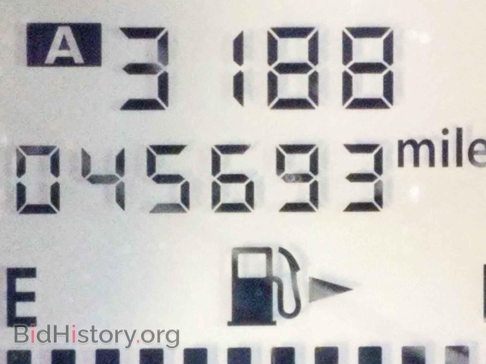 2017 SUBARU FORESTER - VIN: JF2SJABC9HH404223 - Фото 8