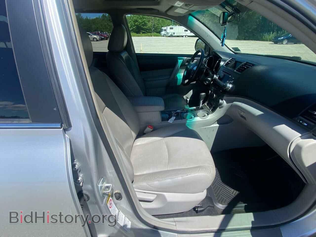 2012 TOYOTA HIGHLANDER - VIN: 5TDBK3EH8CS136851 - Фото 5