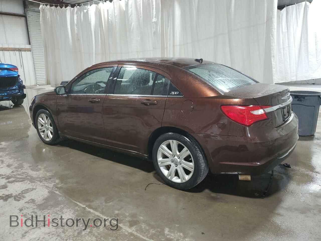 2013 CHRYSLER 200 - VIN: 1C3CCBBB8DN665630 - Фото 2