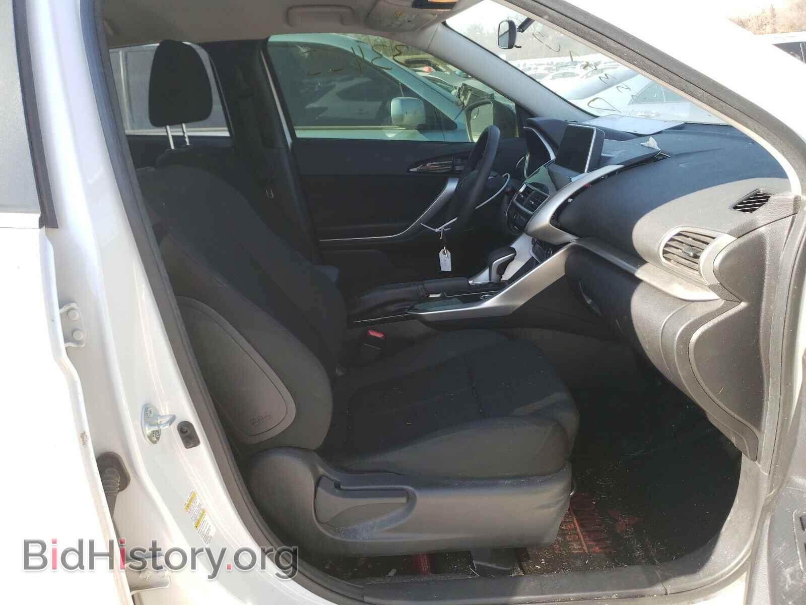 2018 MITSUBISHI ECLIPSE - VIN: JA4AT4AA0JZ048096 - Photo 5