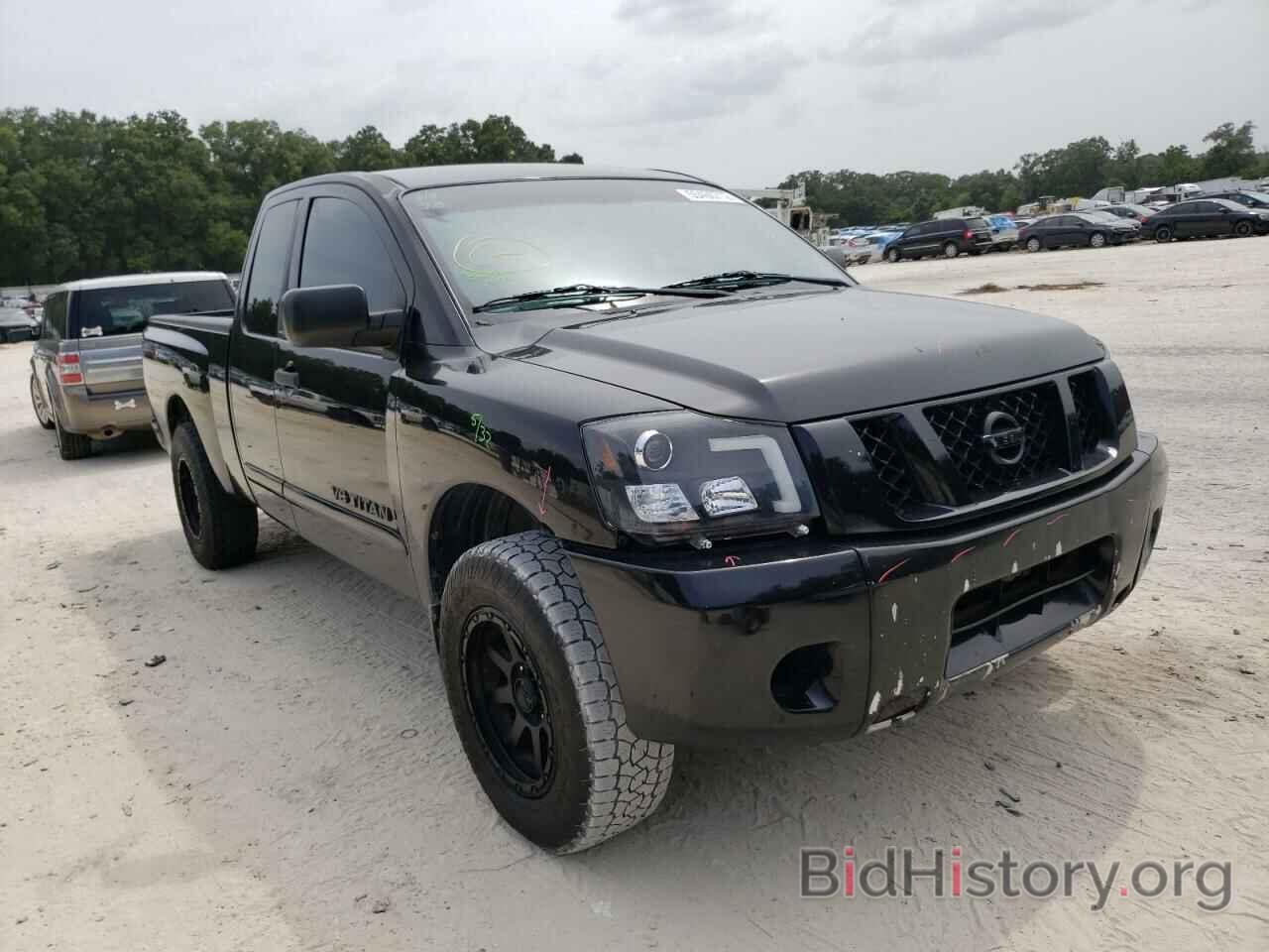 Photo 1N6BA06A28N330529 - NISSAN TITAN 2008