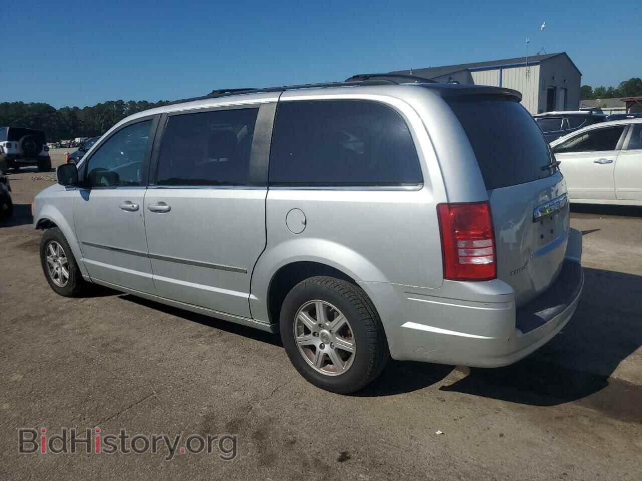 2010 CHRYSLER MINIVAN - VIN: 2A4RR5D16AR440951 - Фото 2