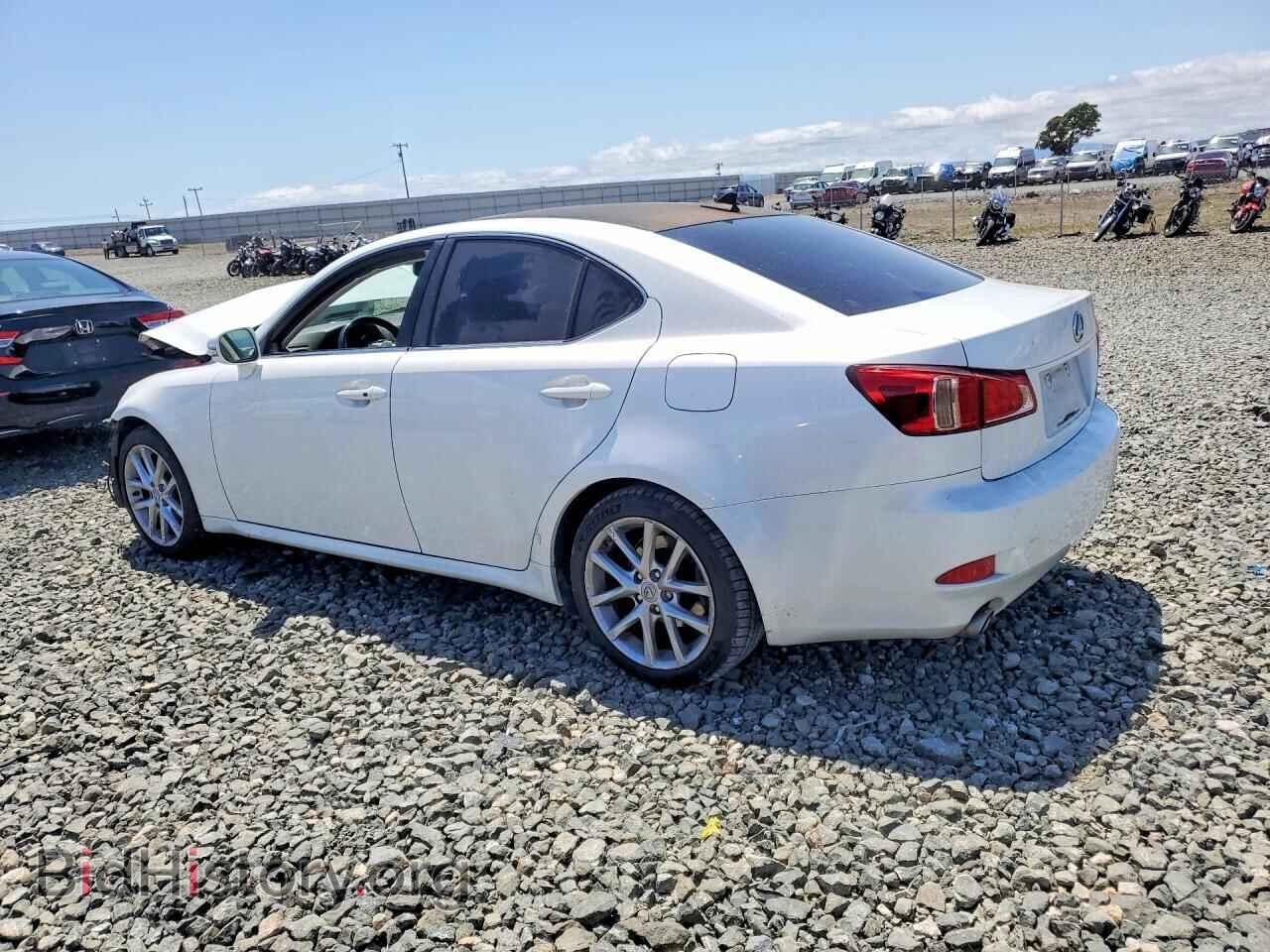 2013 LEXUS IS - VIN: JTHBF5C22D5188237 - Photo 2