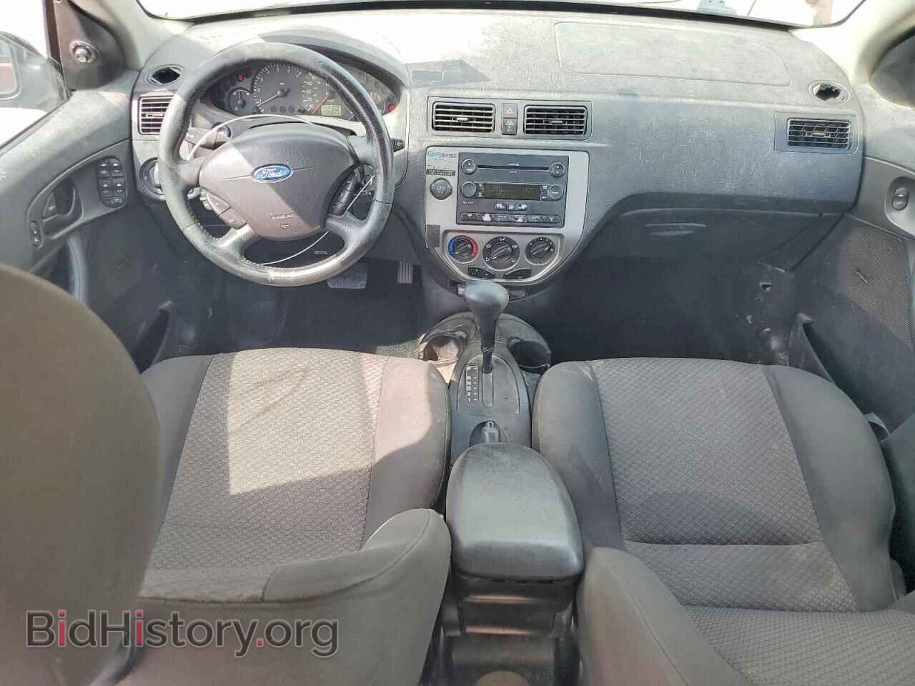 2007 FORD FOCUS - VIN: 1FAFP37N37W240861 - Фото 8