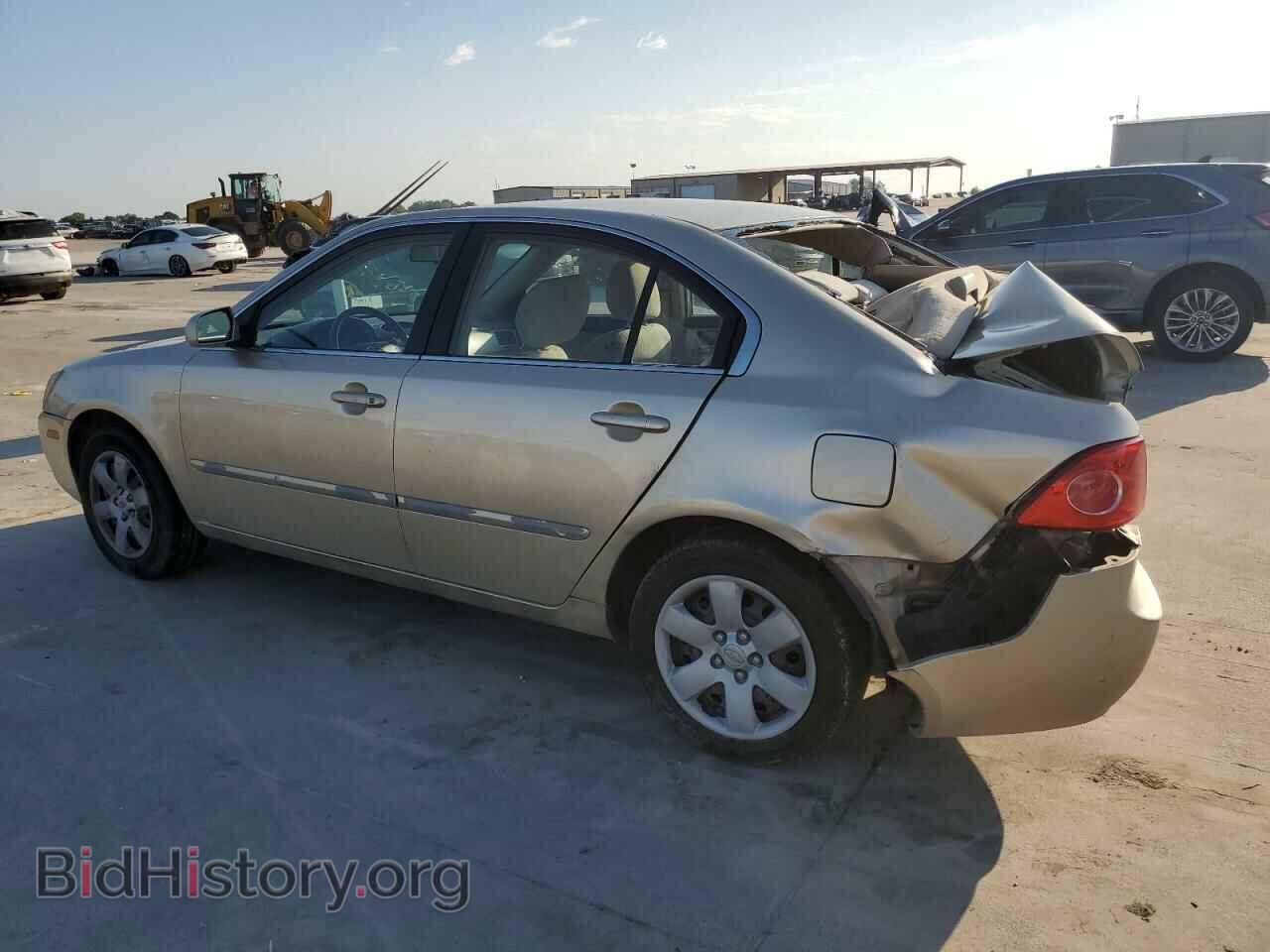 2008 KIA OPTIMA - VIN: KNAGE123385217809 - Фото 2