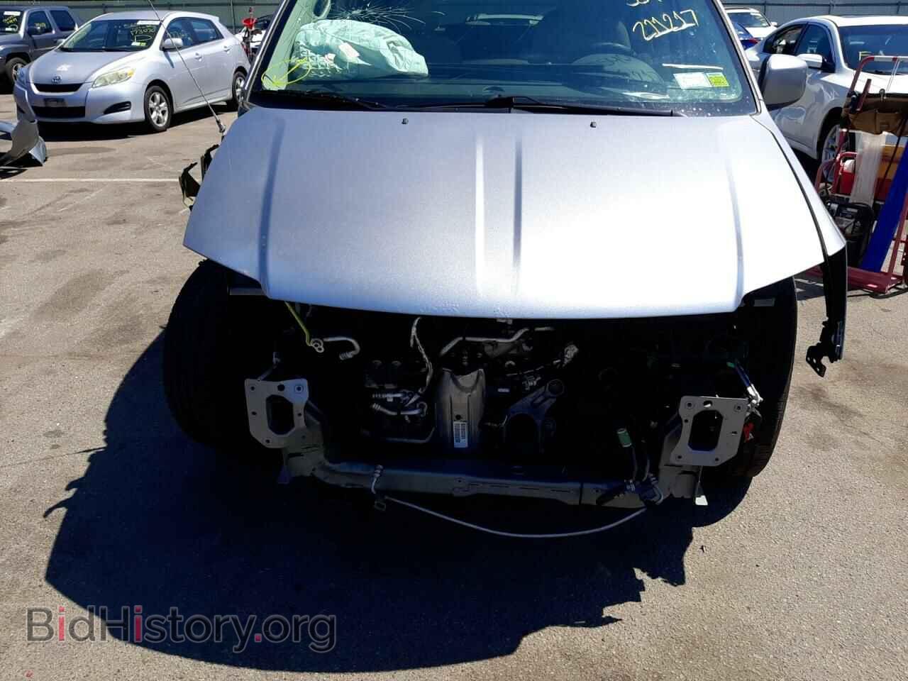 2016 DODGE CARAVAN - VIN: 2C4RDGCG8GR211217 - Фото 9