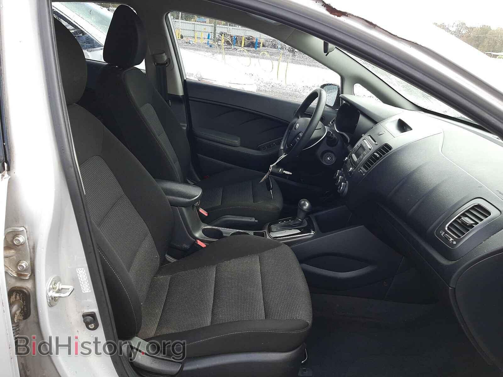 2017 KIA FORTE - VIN: 3KPFK4A78HE069724 - Фото 5