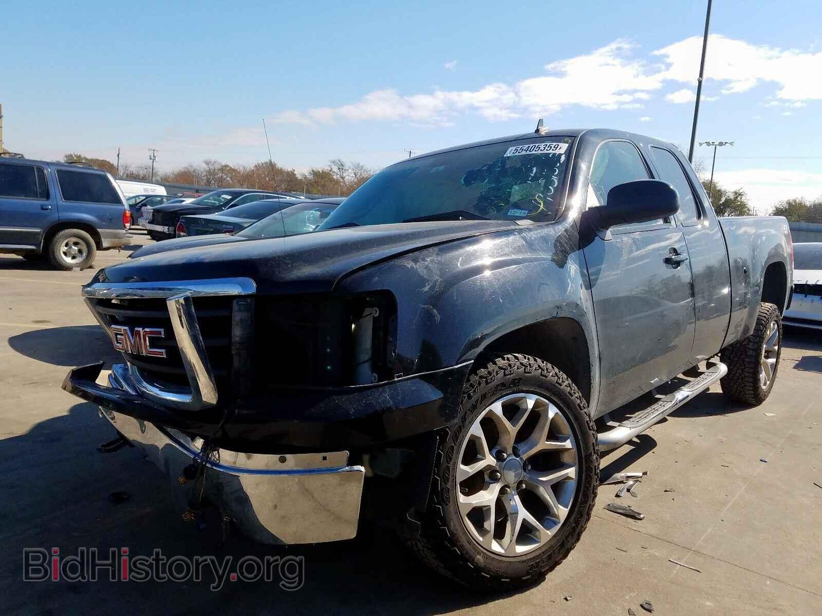 2010 GMC SIERRA K15 - VIN: 1GTSKVE34AZ166683 - Фото 2