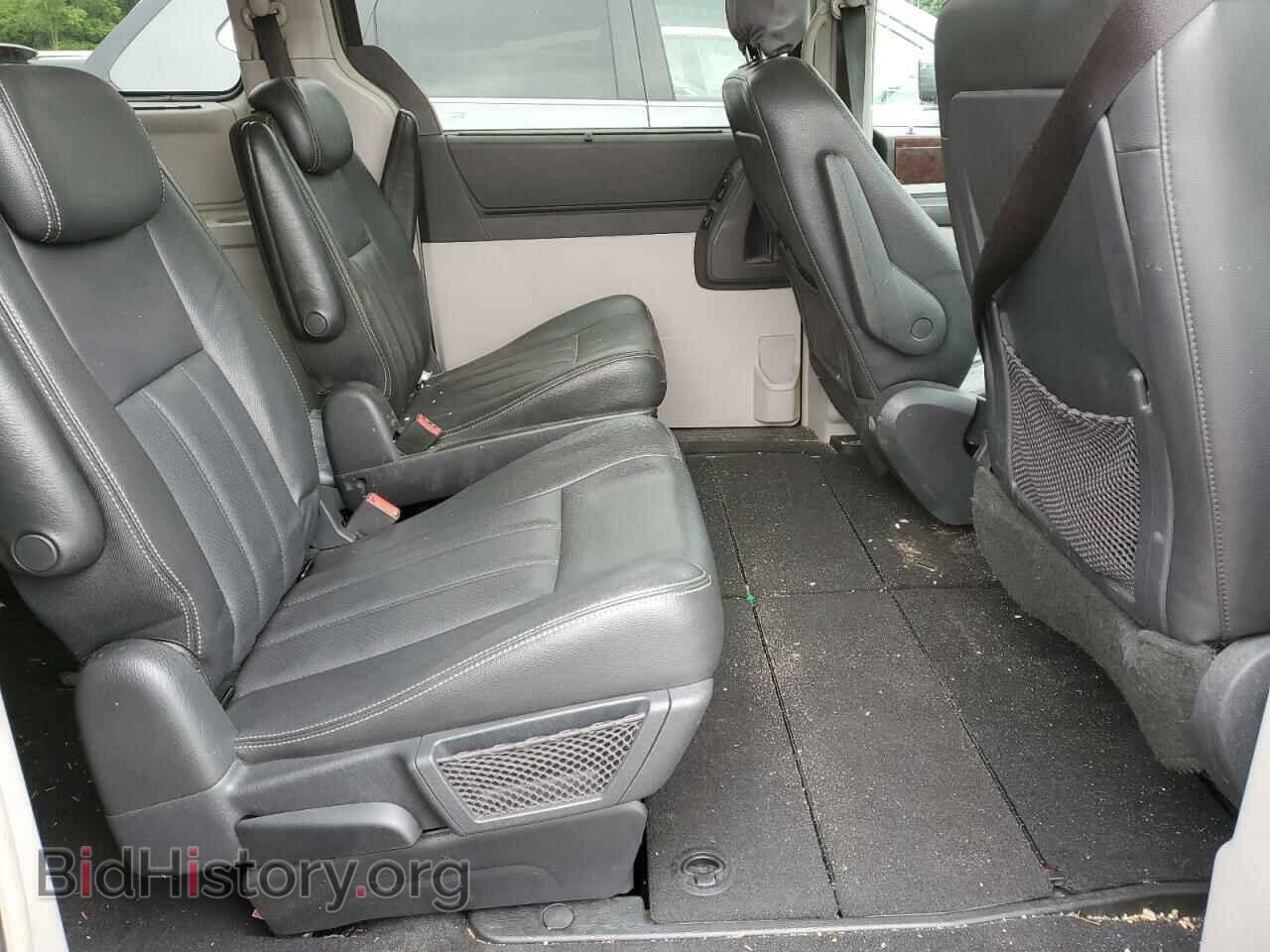 2010 CHRYSLER MINIVAN - VIN: 2A4RR8D10AR405775 - Photo 6