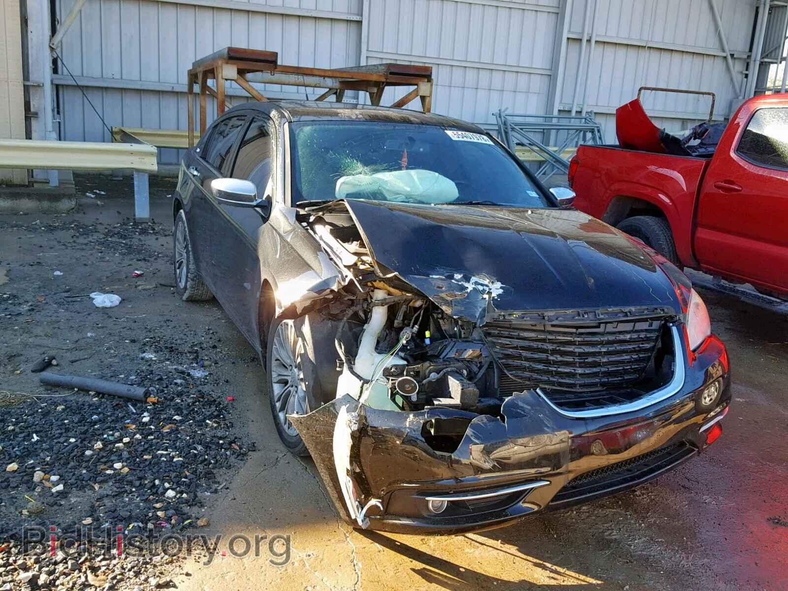 Photo 1C3BC2FBXBN519524 - CHRYSLER 200 2011