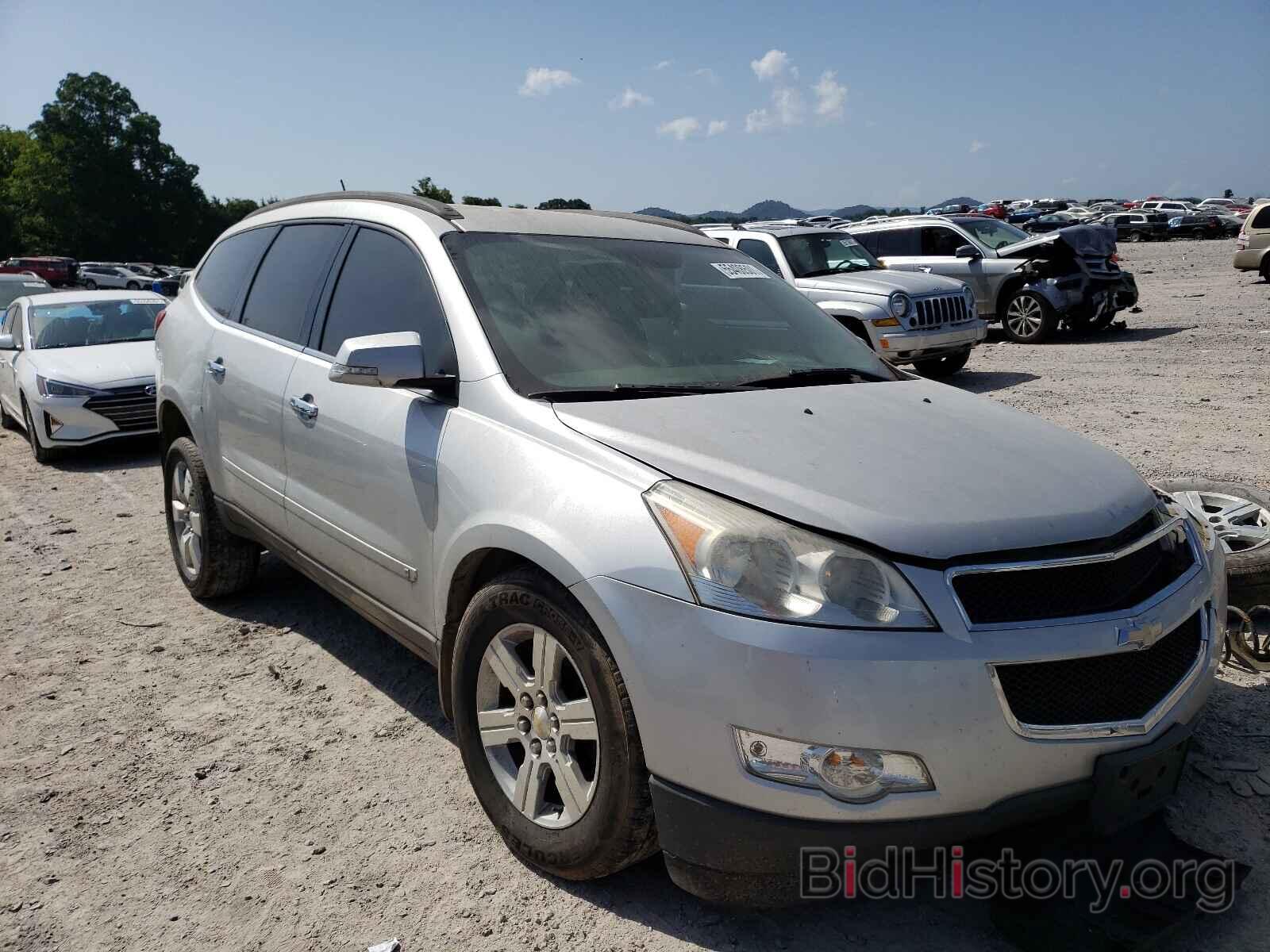 Photo 1GNLVFED0AS127065 - CHEVROLET TRAVERSE 2010