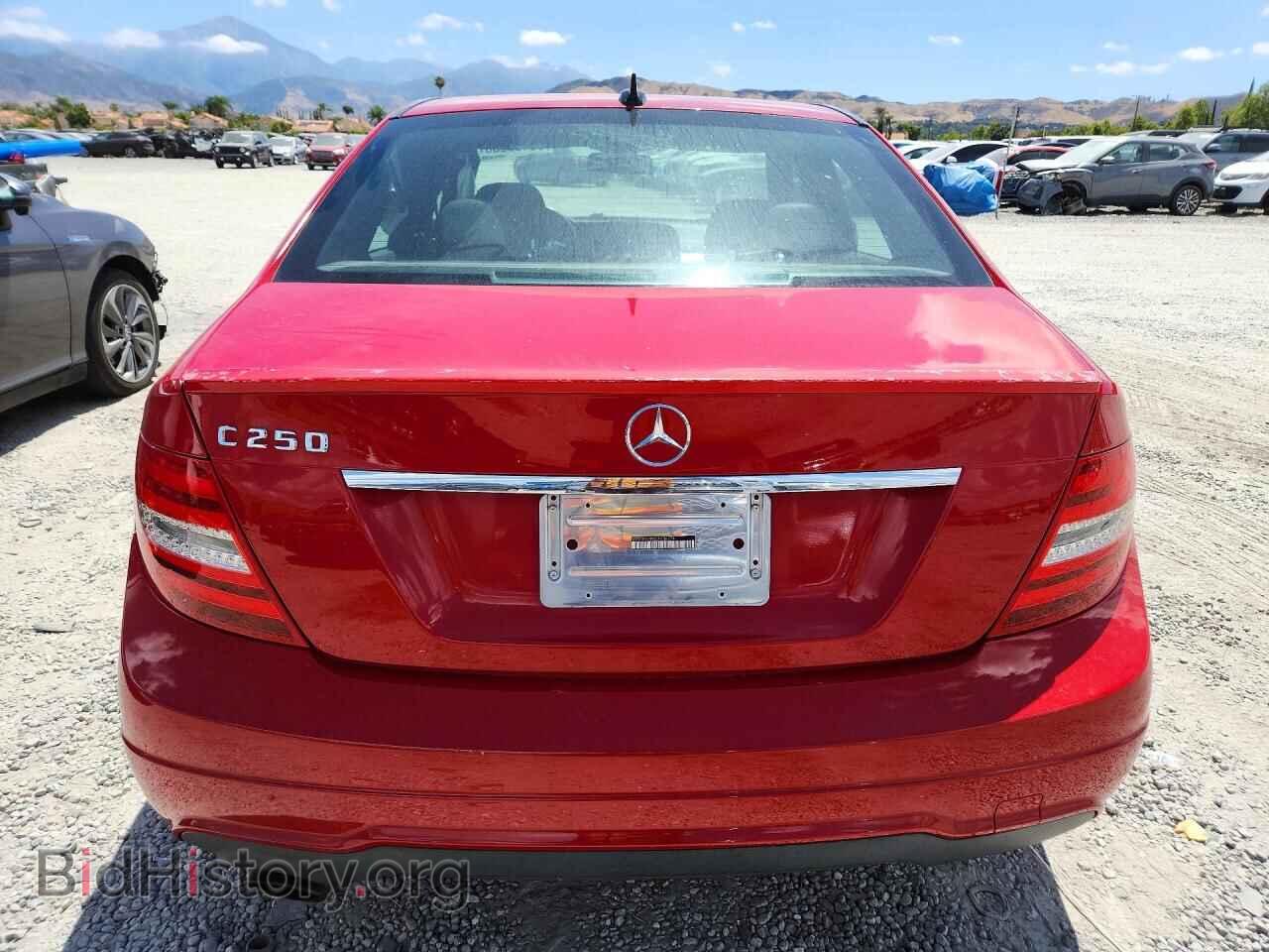 2012 MERCEDES-BENZ C-CLASS - VIN: WDDGF4HB5CR236174 - Фото 6
