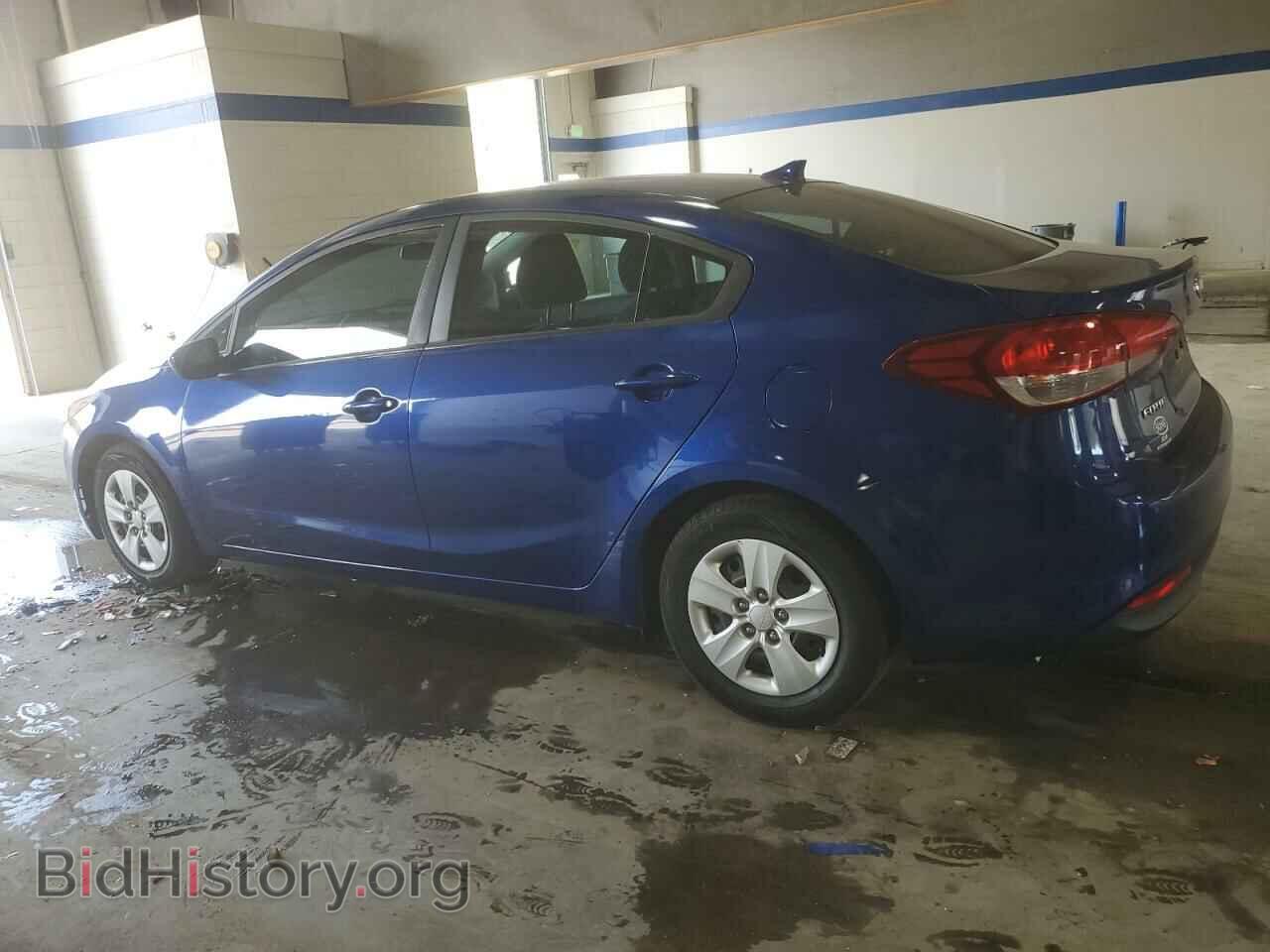 2017 KIA FORTE - VIN: 3KPFL4A78HE090814 - Фото 2