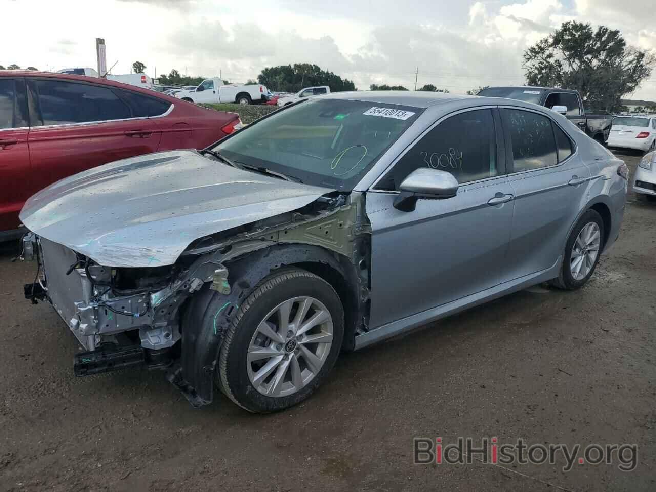 Photo 4T1C11AKXMU608764 - TOYOTA CAMRY 2021