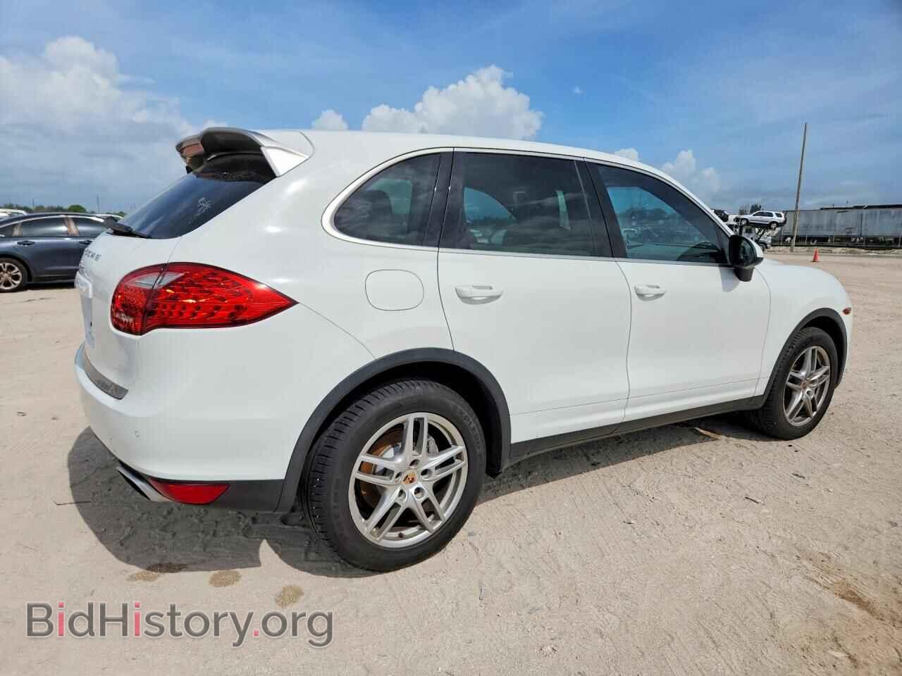 2014 PORSCHE CAYENNE - VIN: WP1AA2A28ELA97451 - Фото 3