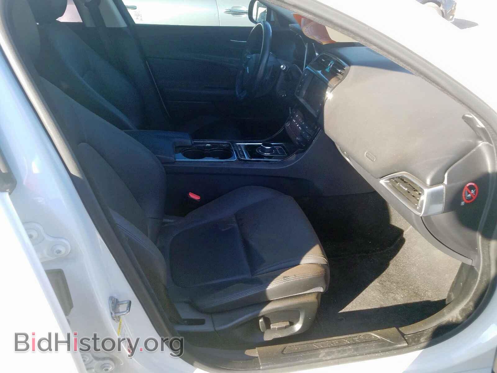 2017 JAGUAR XE - VIN: SAJAR4BG3HA977958 - Фото 5