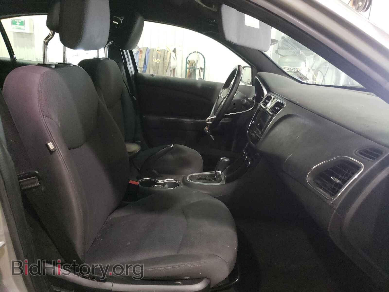 2013 CHRYSLER 200 - VIN: 1C3CCBBB1DN570973 - Фото 5