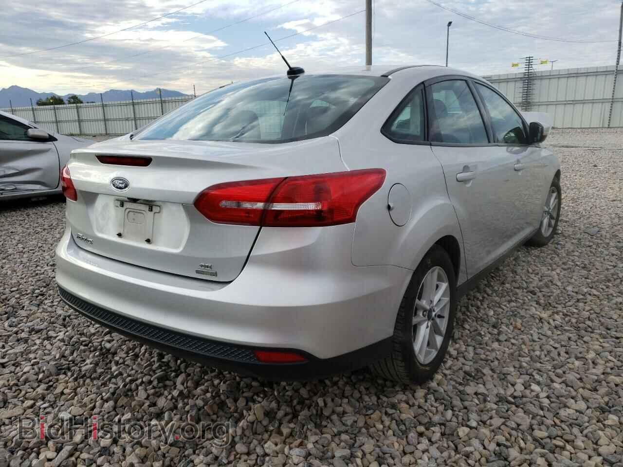 2017 FORD FOCUS - VIN: 1FADP3FEXHL241470 - Photo 4