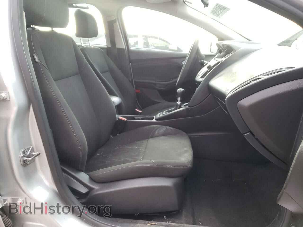 2017 FORD FOCUS - VIN: 1FADP3FEXHL241470 - Photo 5