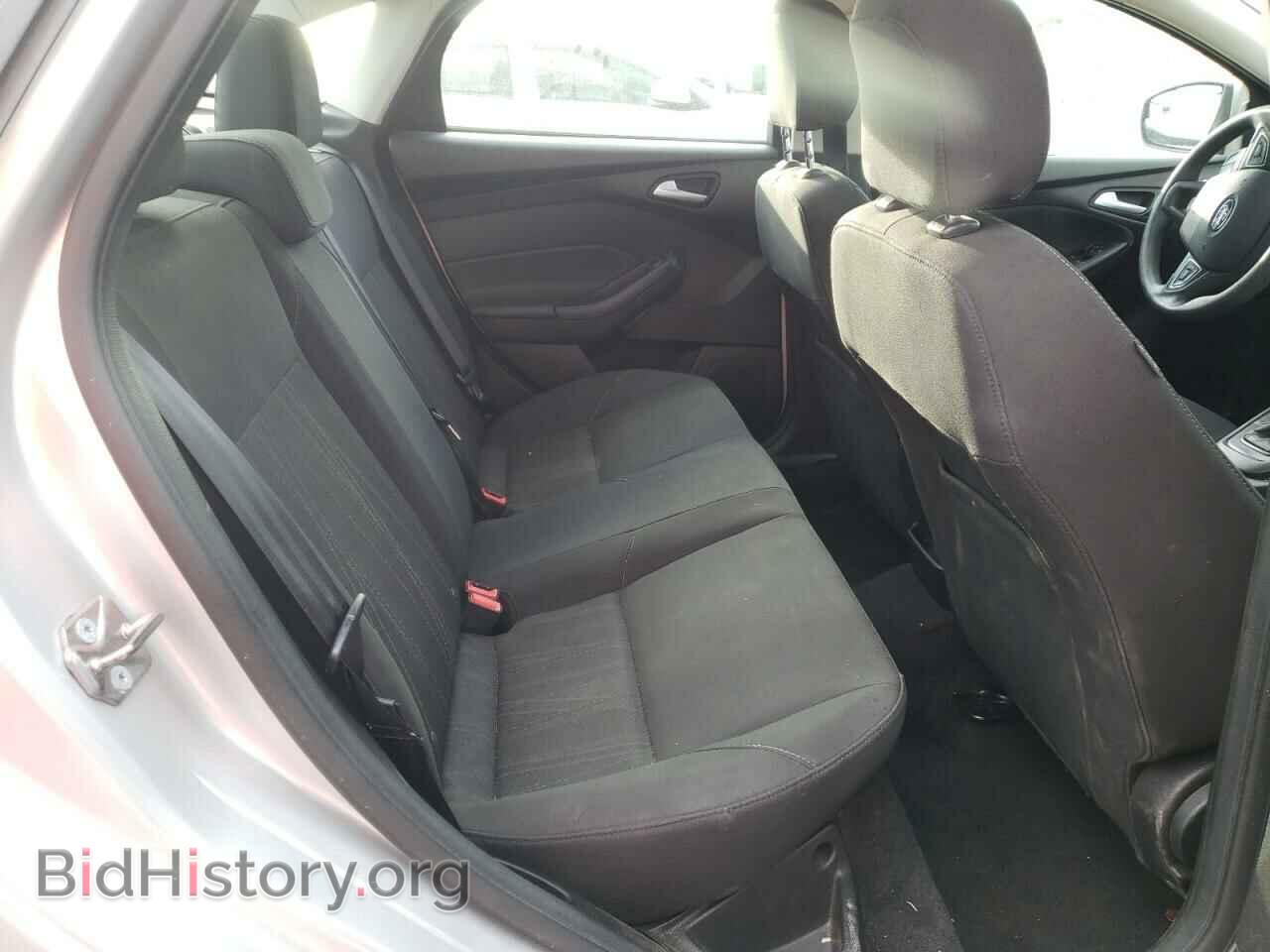 2017 FORD FOCUS - VIN: 1FADP3FEXHL241470 - Photo 6