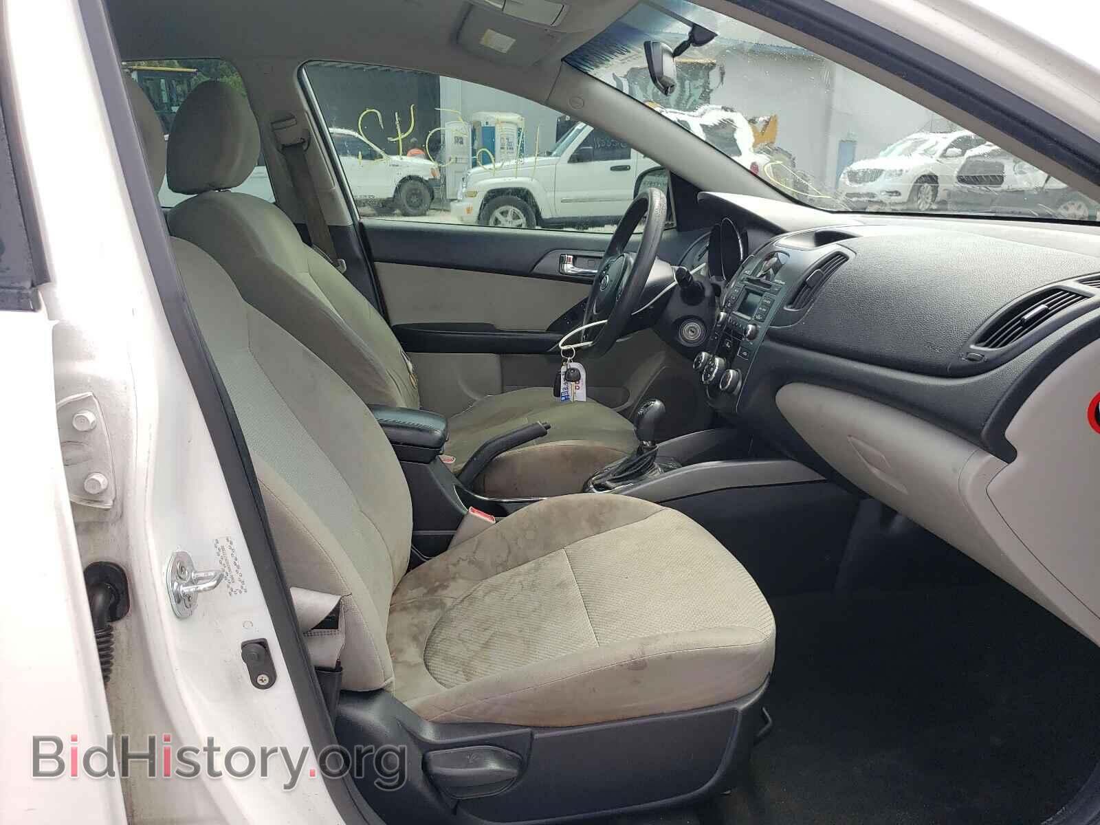 2013 KIA FORTE - VIN: KNAFU4A24D5737388 - Фото 5