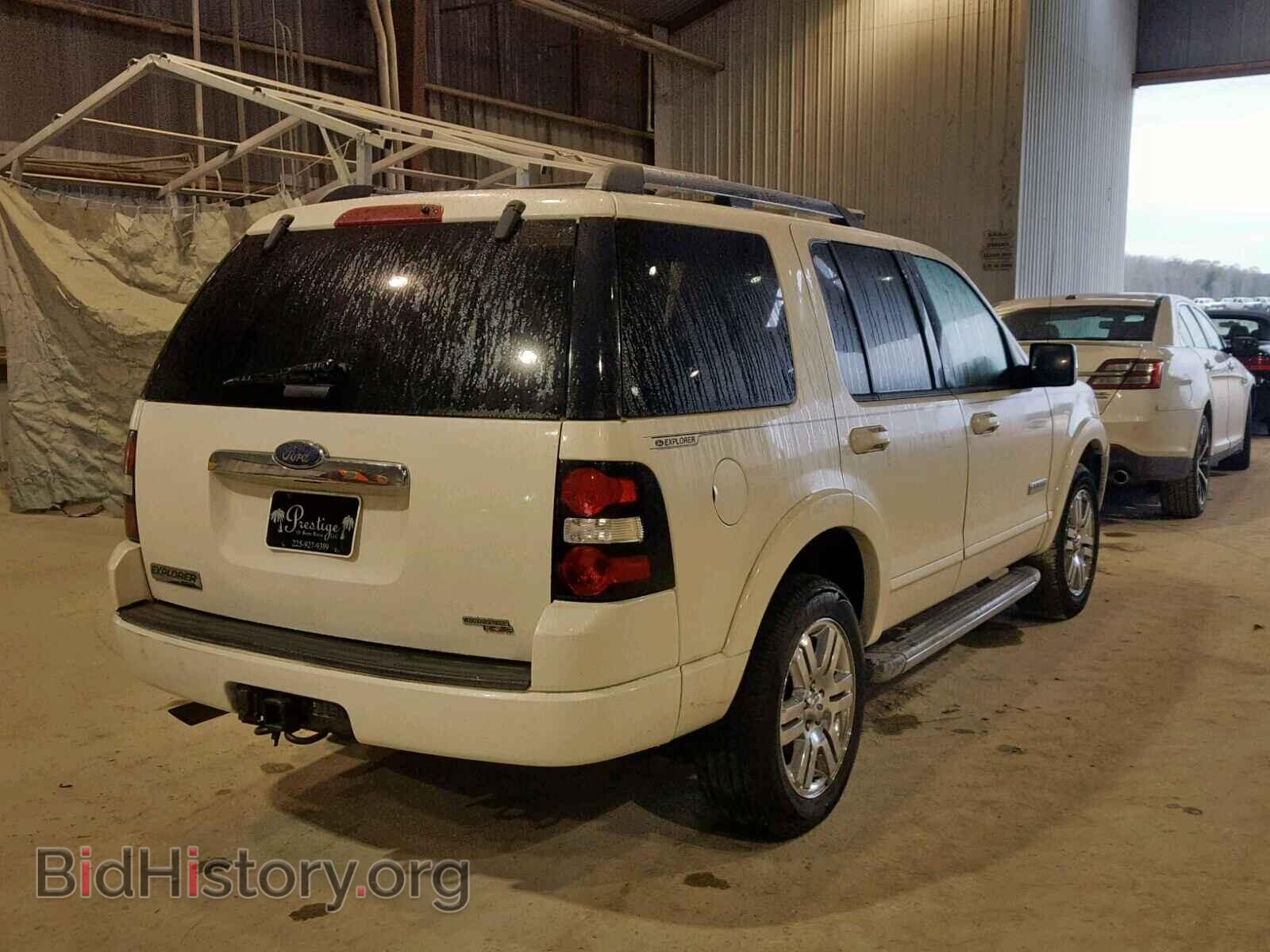 2007 FORD EXPLORER L - VIN: 1FMEU65E57UB58785 - Photo 4