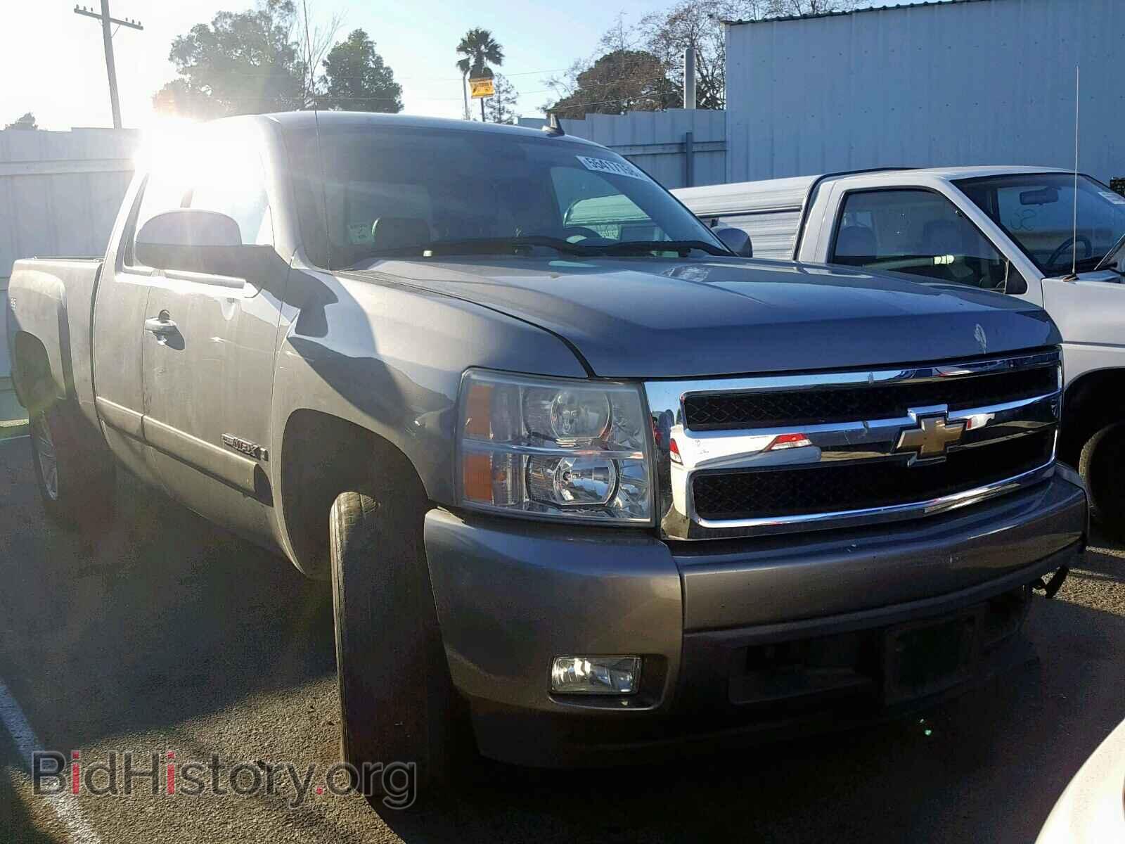 Фотография 2GCEC19YX71611793 - CHEVROLET SILVERADO 2007