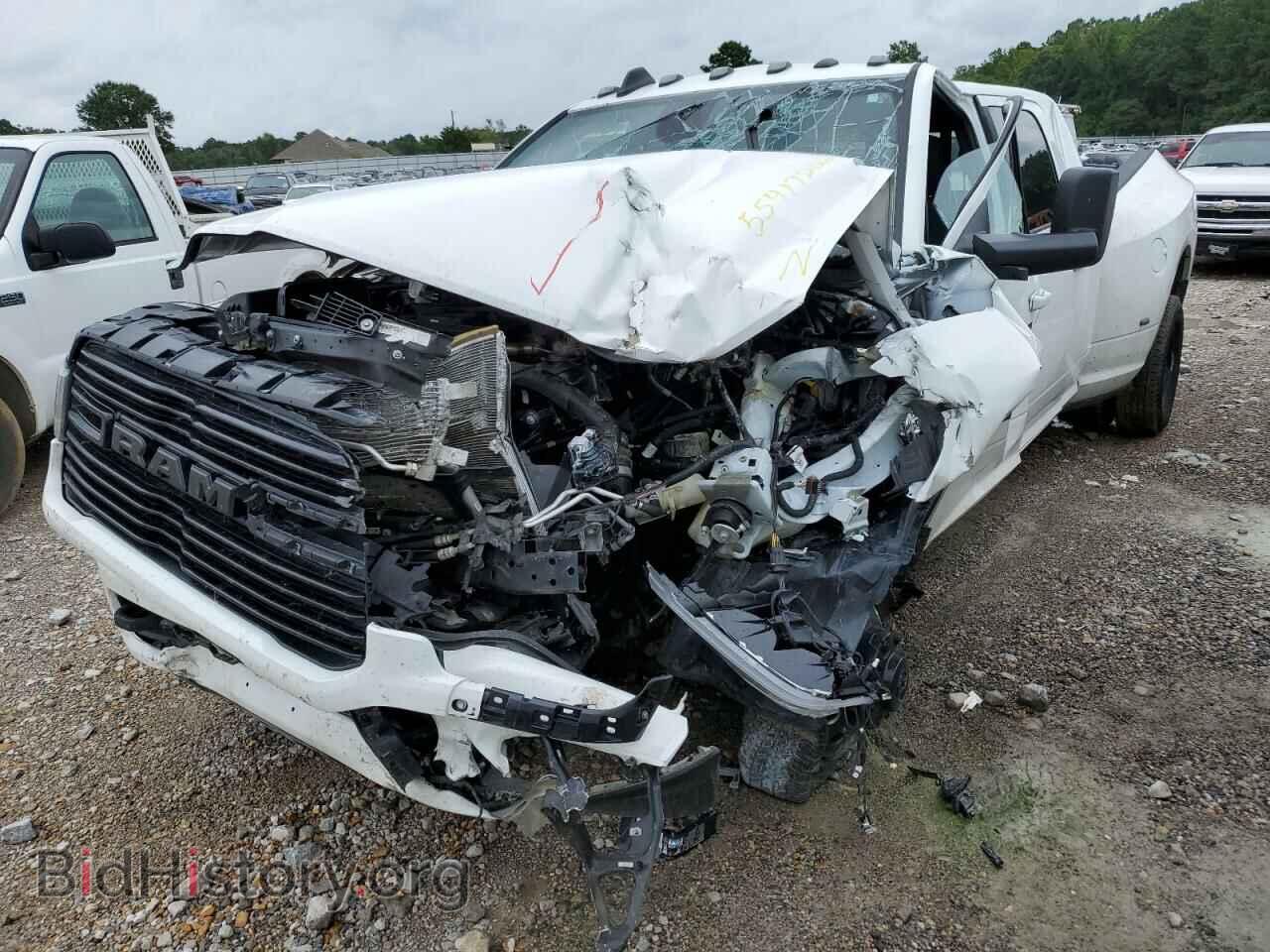 2021 RAM 3500 - VIN: 3C63RRLL9MG688666 - Фото 2