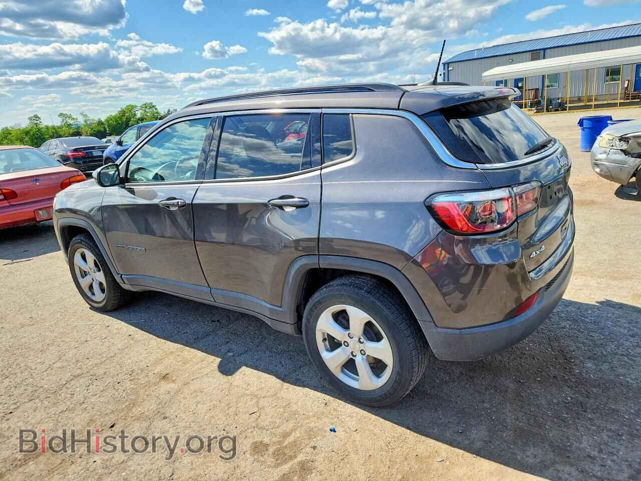 2019 JEEP COMPASS - VIN: 3C4NJDBB4KT772323 - Photo 2