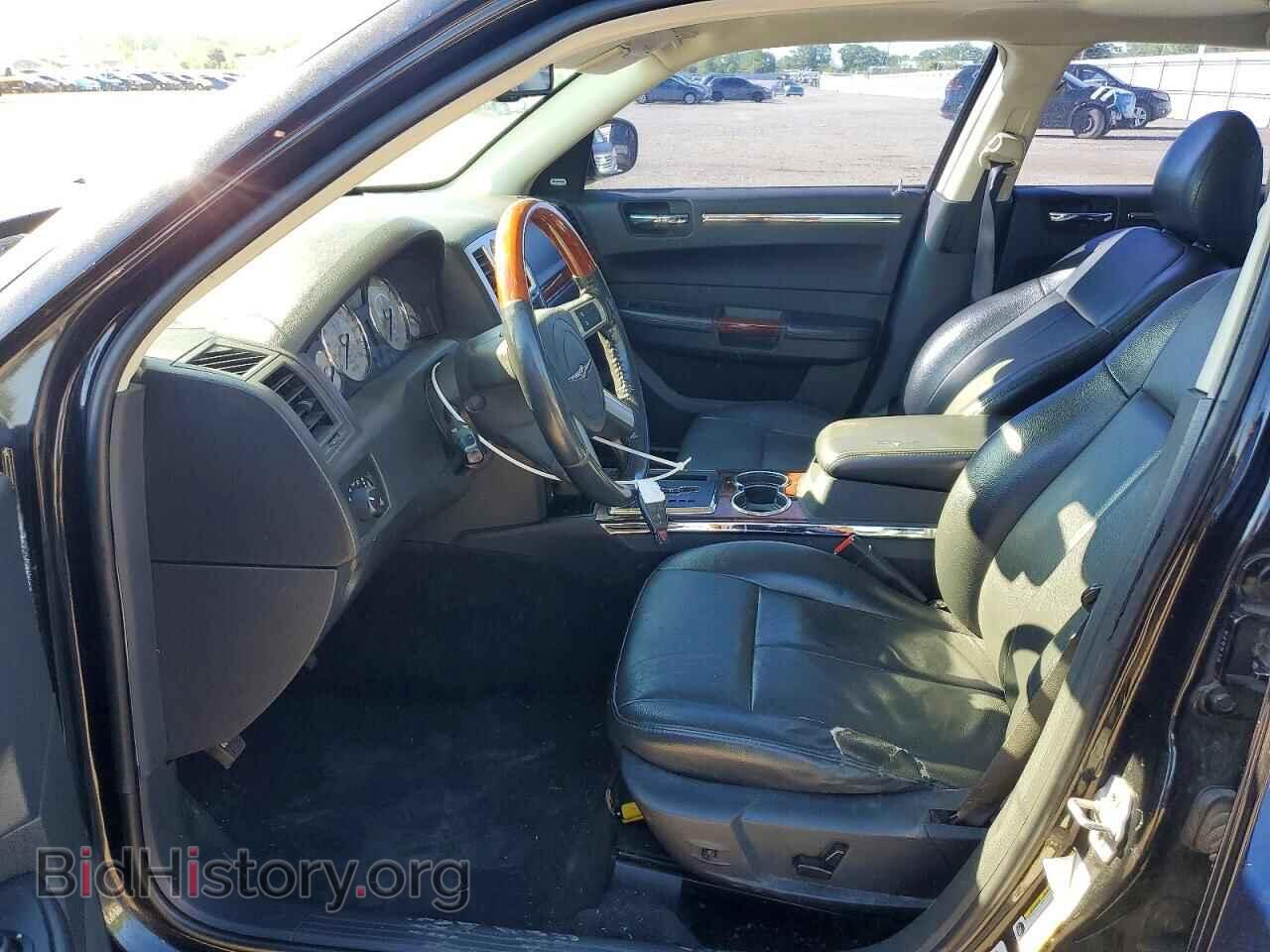 2010 CHRYSLER 300 - VIN: 2C3CA3CVXAH137628 - Photo 7