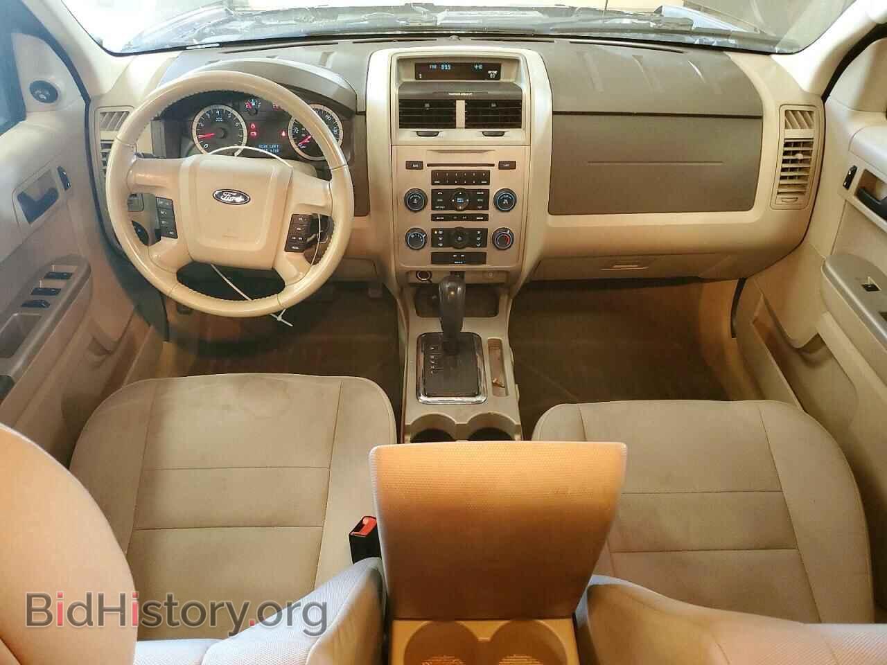 2011 FORD ESCAPE - VIN: 1FMCU9DG2BKC54308 - Photo 8