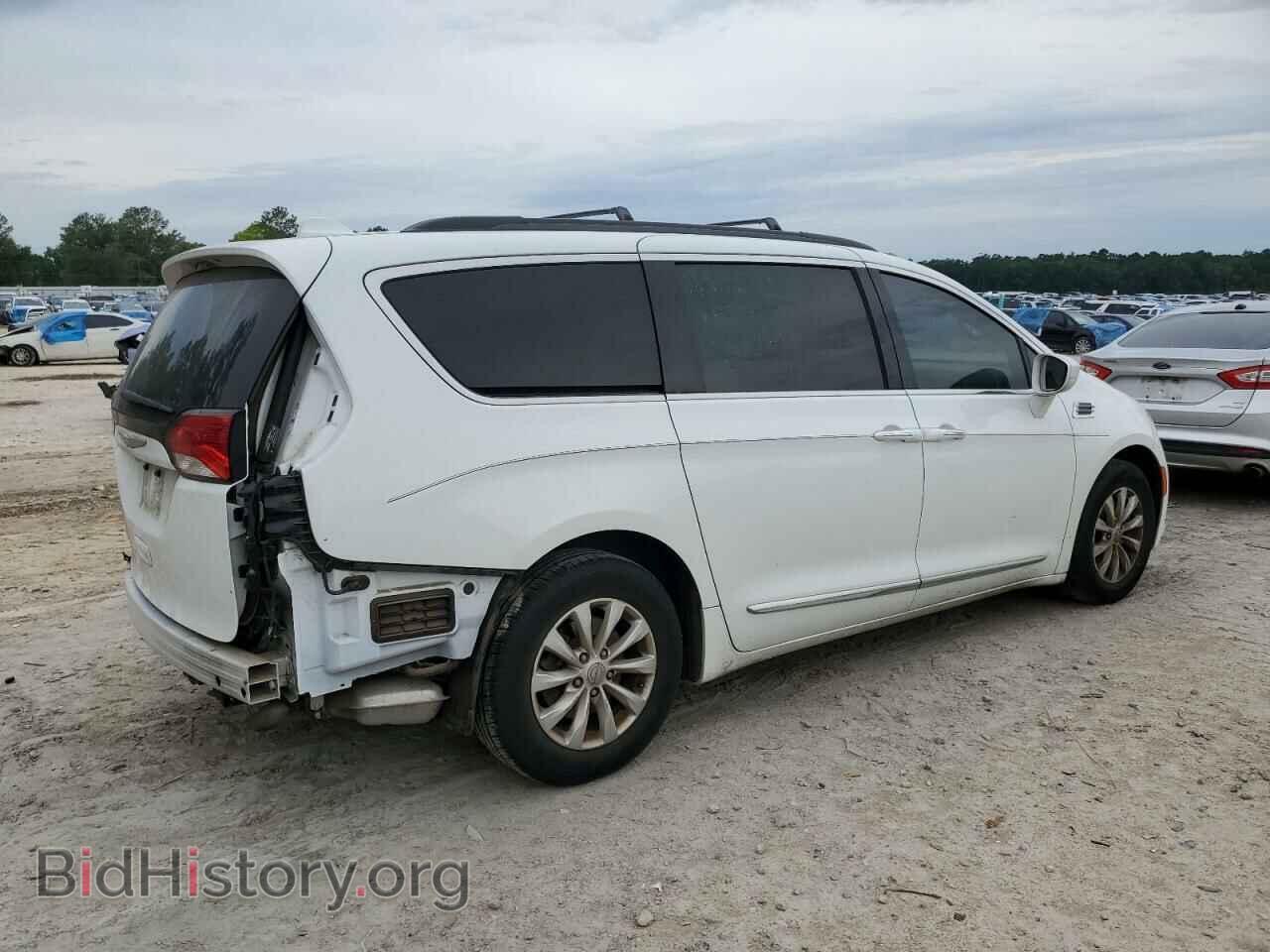 2017 CHRYSLER PACIFICA - VIN: 2C4RC1BG2HR533936 - Фото 3