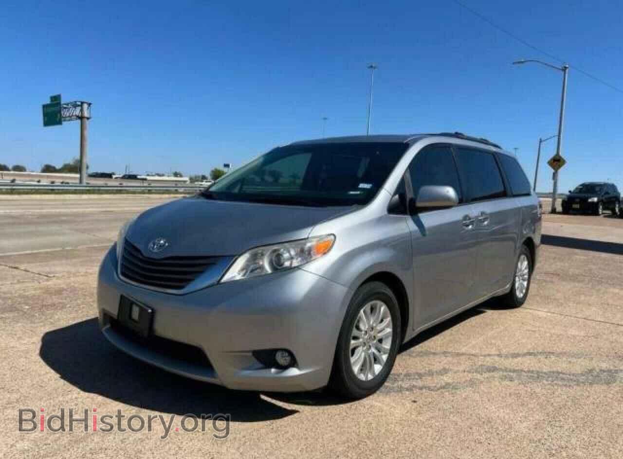 2013 TOYOTA All Models - VIN: 5TDYK3DC3DS320175 - Фото 2