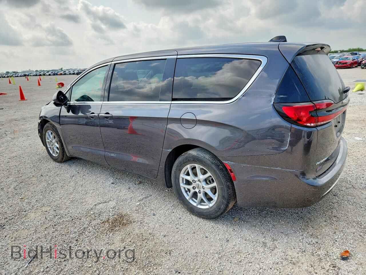 2023 CHRYSLER PACIFICA - VIN: 2C4RC1BG7PR531209 - Photo 2