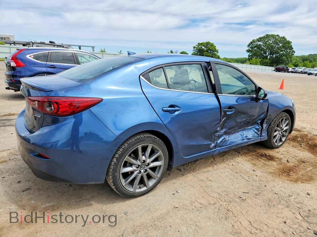 2018 MAZDA 3 - VIN: 3MZBN1V36JM189221 - Фото 3