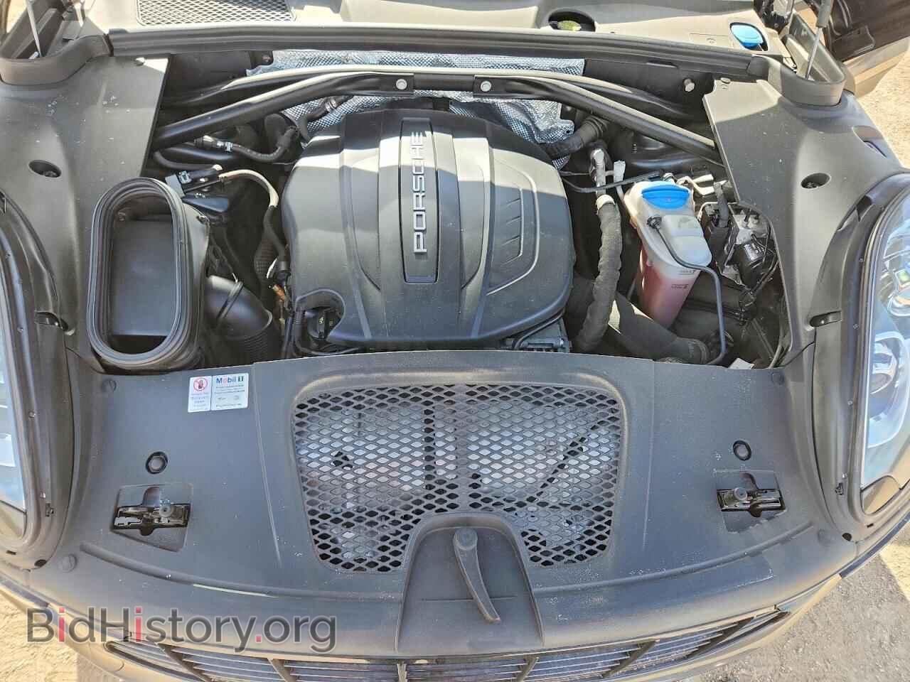 2017 PORSCHE MACAN - VIN: WP1AA2A58HLB02436 - Photo 11