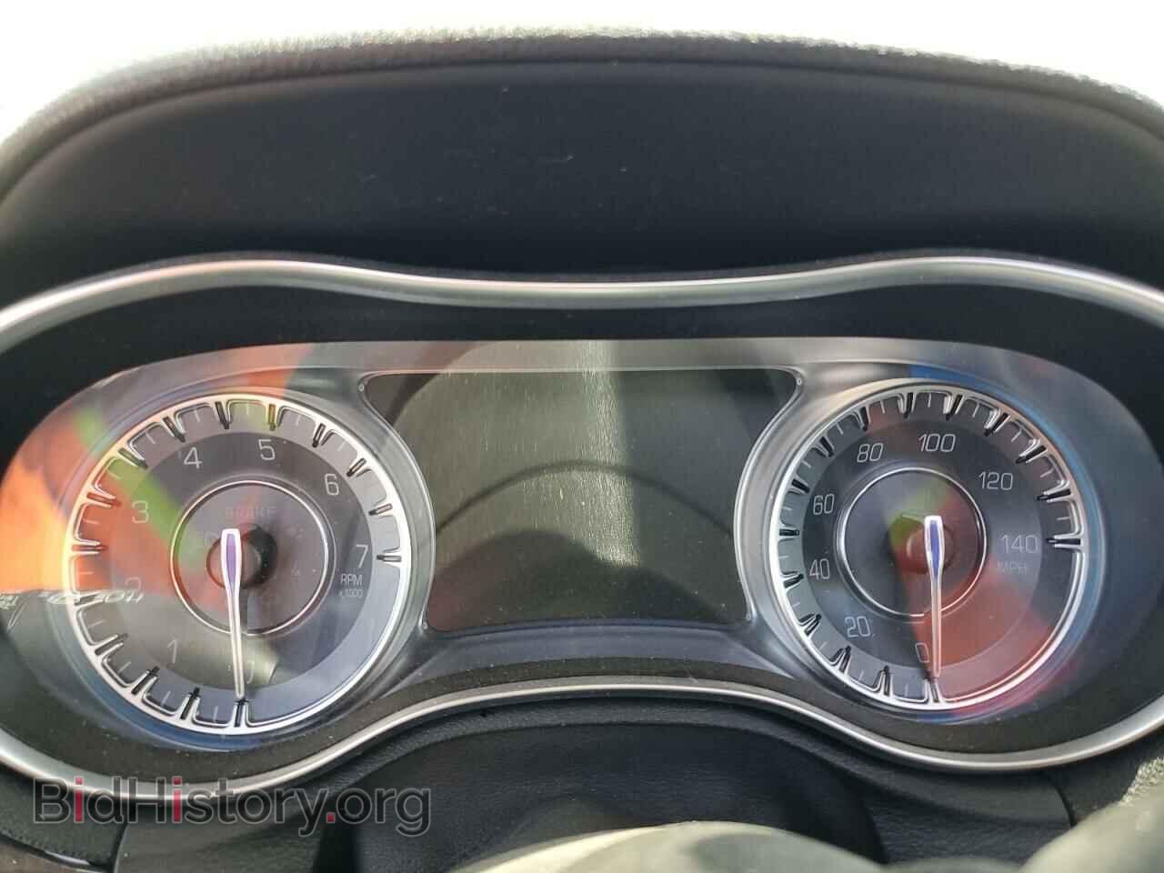 2019 CHRYSLER 300 - VIN: 2C3CCAEG5KH562978 - Фото 9