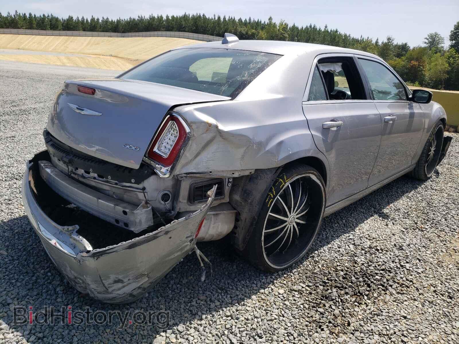 2015 CHRYSLER 300 - VIN: 2C3CCAAG8FH785835 - Фото 4