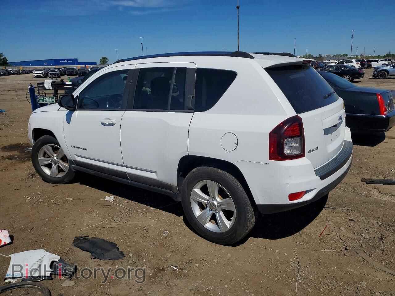 2011 JEEP COMPASS - VIN: 1J4NF1FB5BD135970 - Photo 2