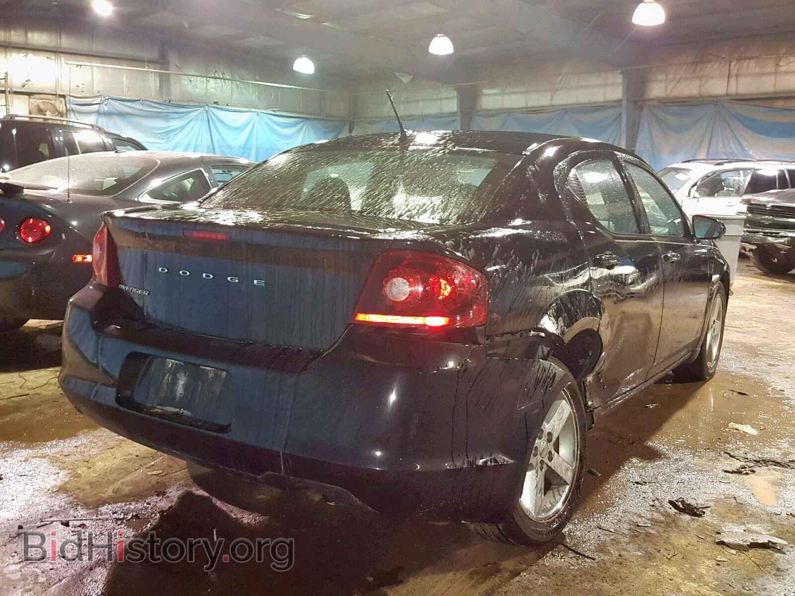 2011 DODGE AVENGER - VIN: 1B3BD2FB4BN562041 - Фото 4