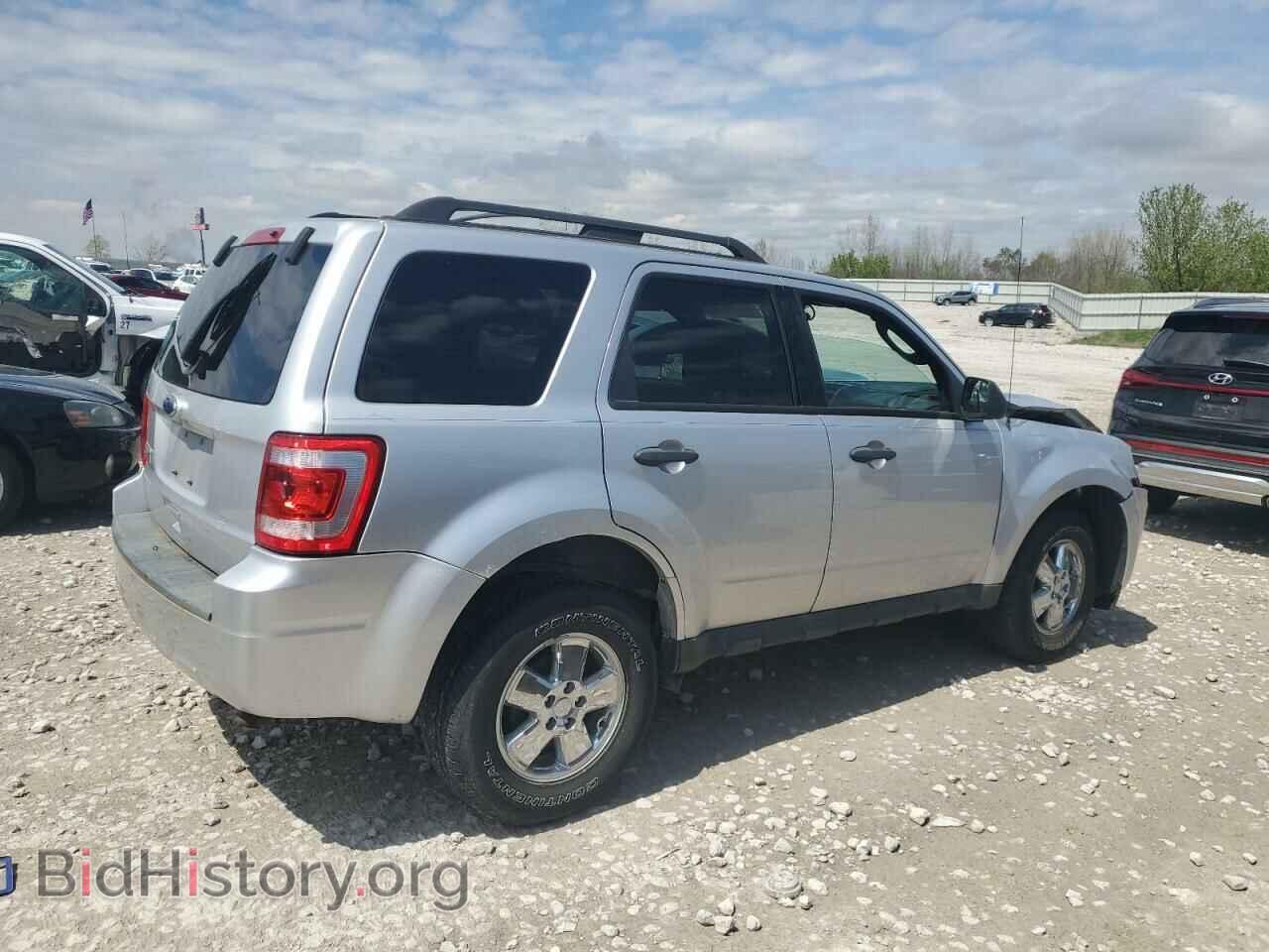 2010 FORD ESCAPE - VIN: 1FMCU9D77AKC30116 - Фото 3