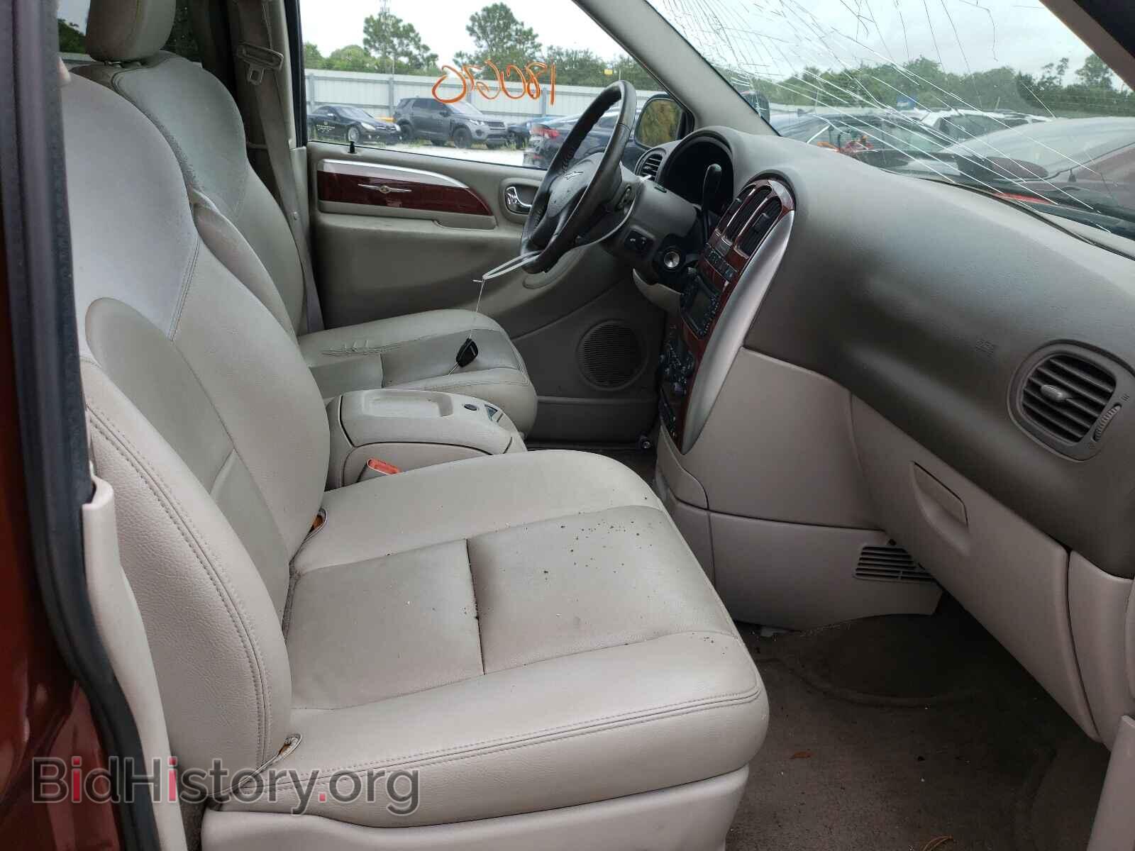 2007 CHRYSLER MINIVAN - VIN: 2A4GP64LX7R209483 - Фото 5